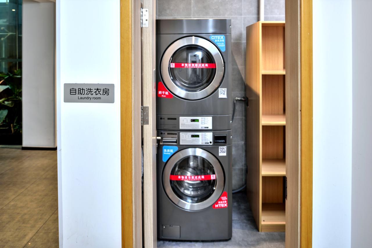 Ibis Shanghai Gubei Exteriör bild